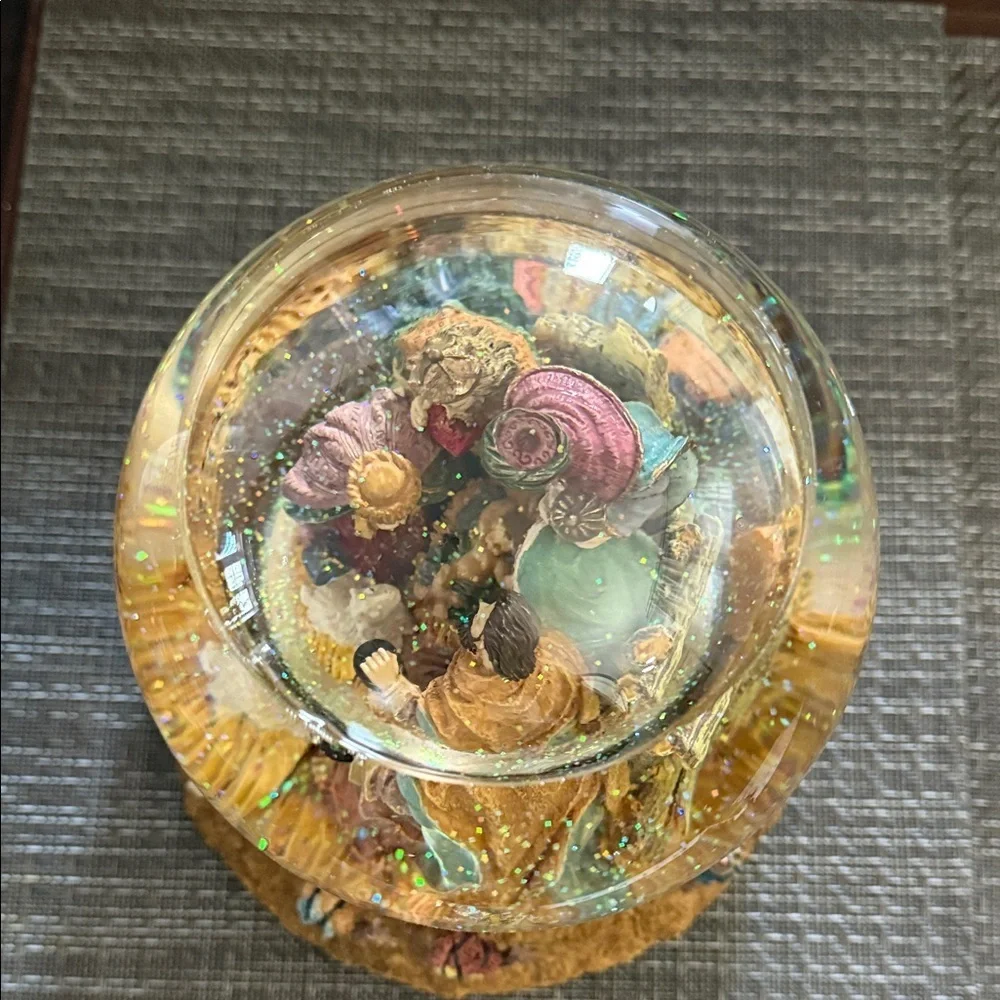 Nativity Christmas Scene 8” Snow Globe - Picture 9 of 13